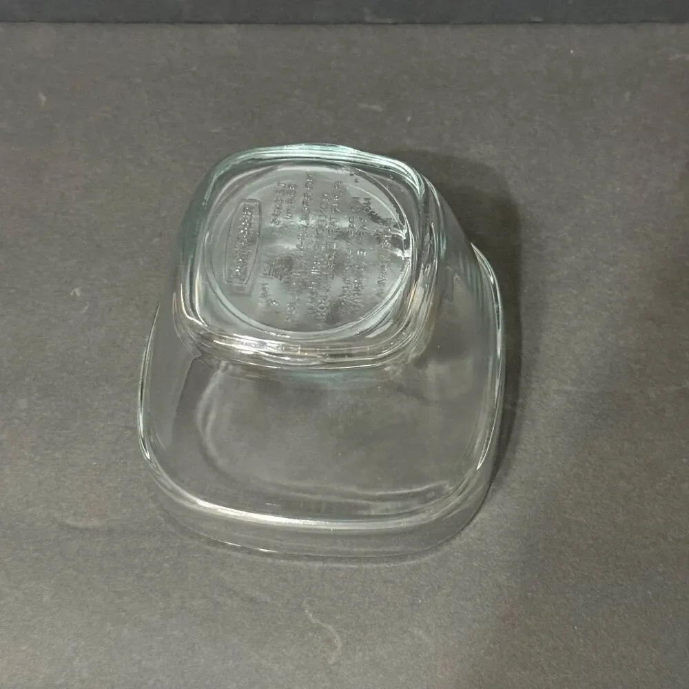 Rubbermaid Glass 1.5 cup Food Storage Container Bowl NO Lid 7N61 Discontinued
